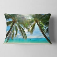 Designart Palm agățat peste plaja de nisip alb - Seashore fotografie arunca perna-12x20